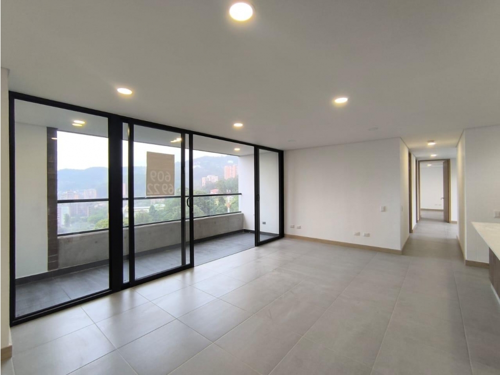 ARRIENDO APARTAMENTO POBLADO EL TESORO