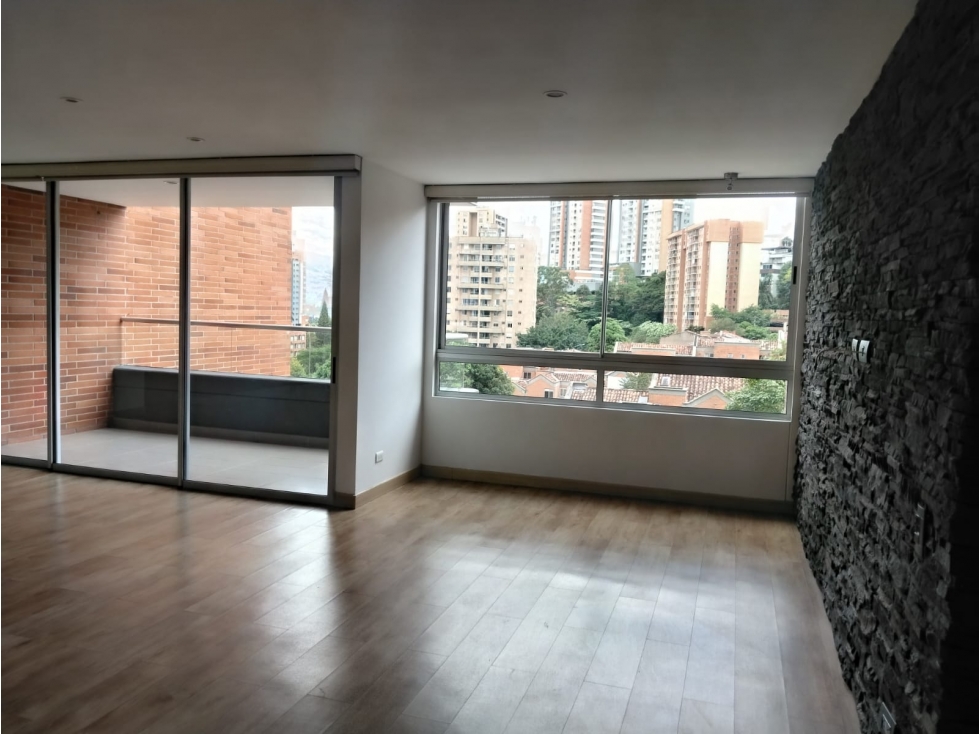 ARRIENDO APARTAMENTO CASTROPOL — foto 2