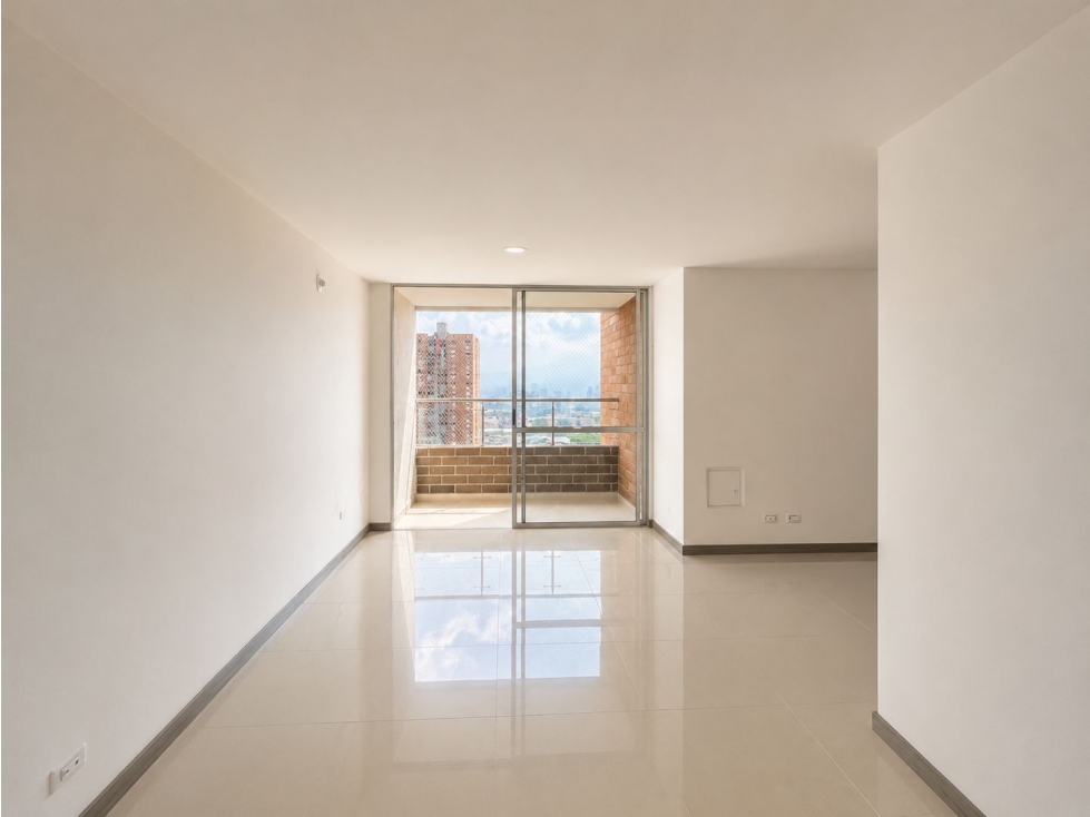APARTAMENTO EN ARRIENDO CALLE LARGA SABANETA — foto 3