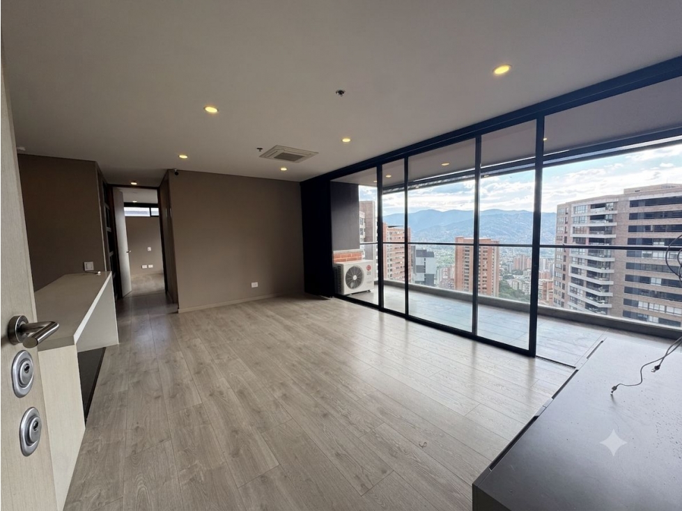APARTAMENTO EN ALTOS DEL POBLADO