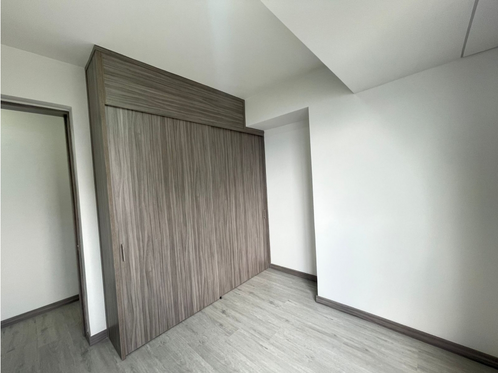 ARRIENDO APARTAMENTO POBLADO-ALTOS DEL POBLADO — foto 4