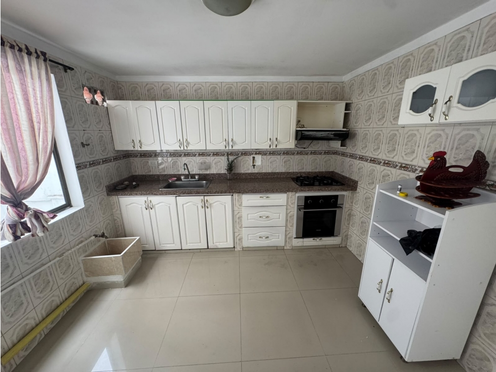 Apartamento en arriendo en Belen rosales — foto 2