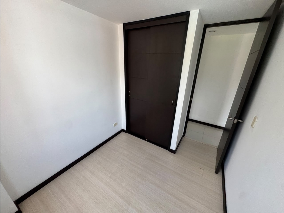 Arriendo apartamento ENVIGADO- EL TRIANON — foto 5