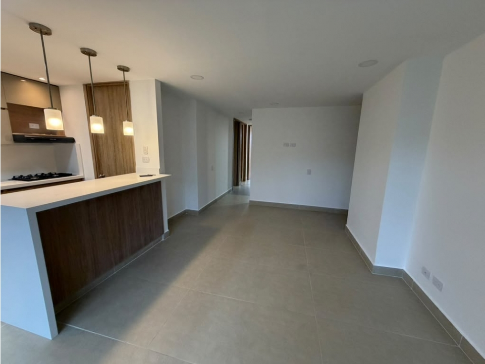 RENTO APARTAMENTO EN SABANETA UNIDAD TERRAH — foto 2