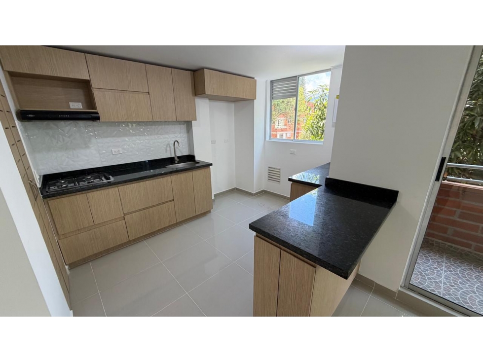 RENTO APARTAMENTO EN ENVIGADO CERCA AL PARQUE PPAL — foto 3