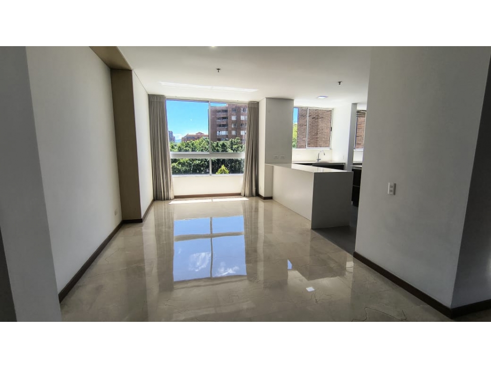 ARRIENDO APARTAMENTO POBLADO - EL TESORO — foto 5