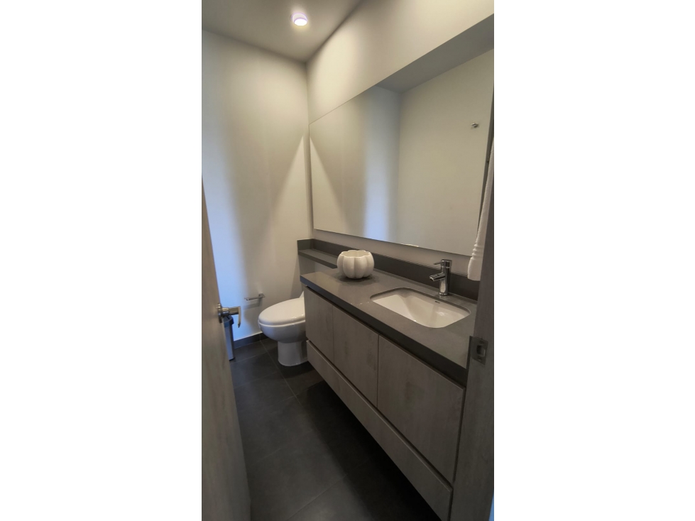 ARRIENDO APARTAMENTO POBLADO-ALTOS DEL POBLADO — foto 6