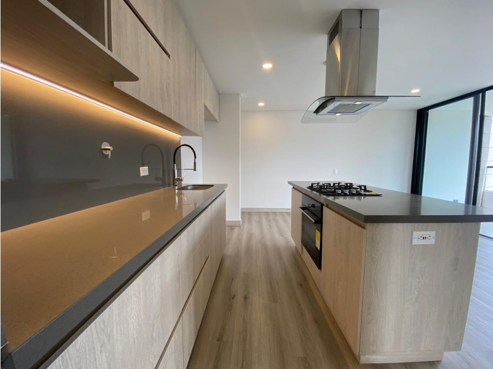 ARRIENDO APARTAMENTO ENVIGADO-LAS BRUJAS