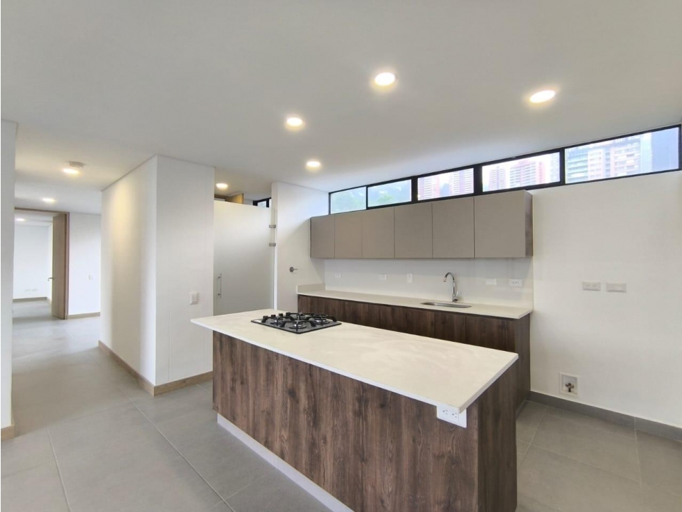 ARRIENDO APARTAMENTO POBLADO EL TESORO — foto 4