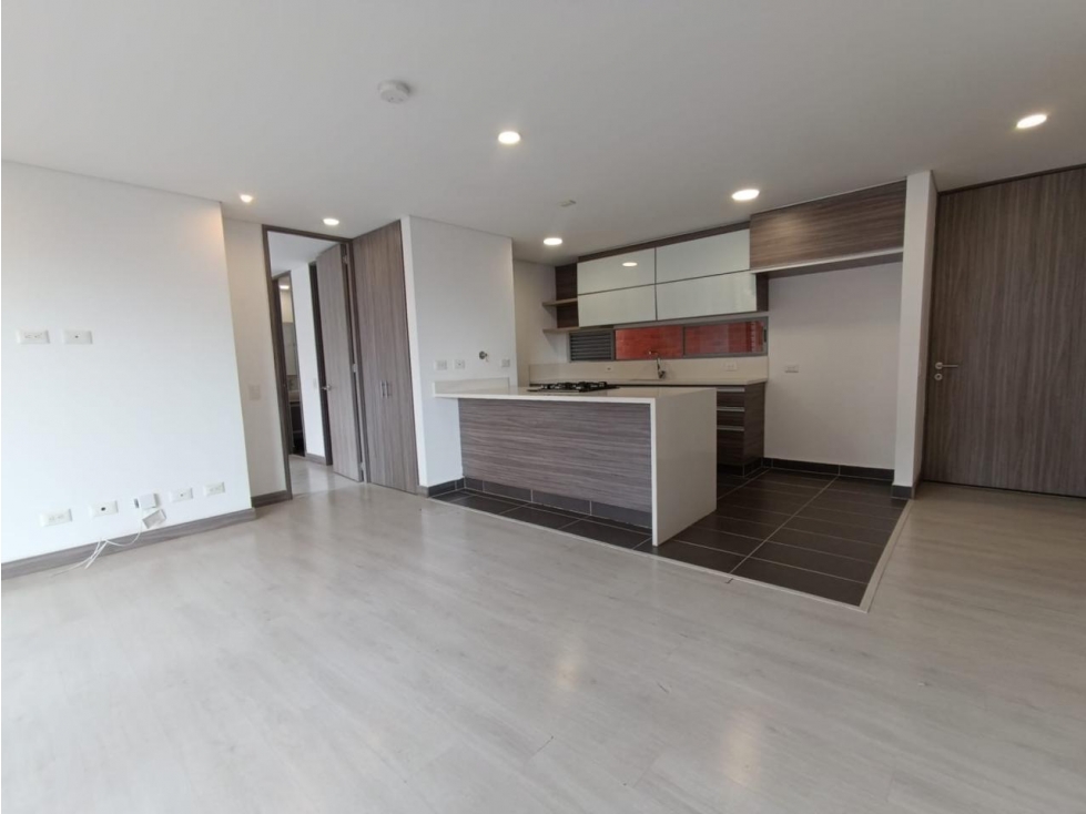 Arriendo apartamento envigado las brujas