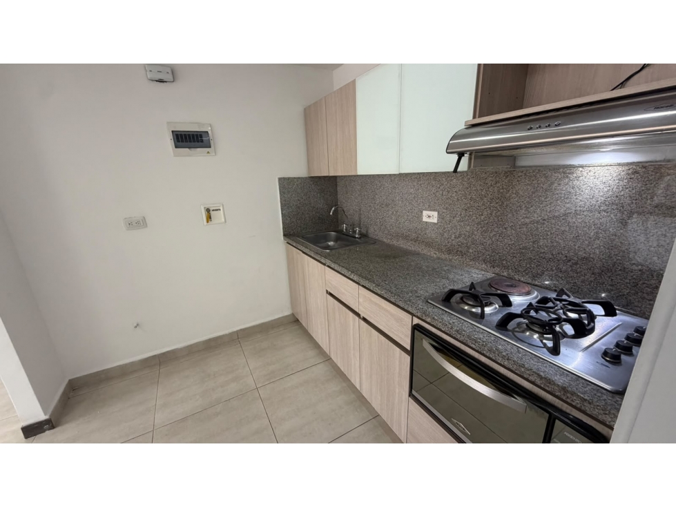 APARTAMENTO EN ARRIENDO PARQUE DE SABANETA -SABANETA — foto 2