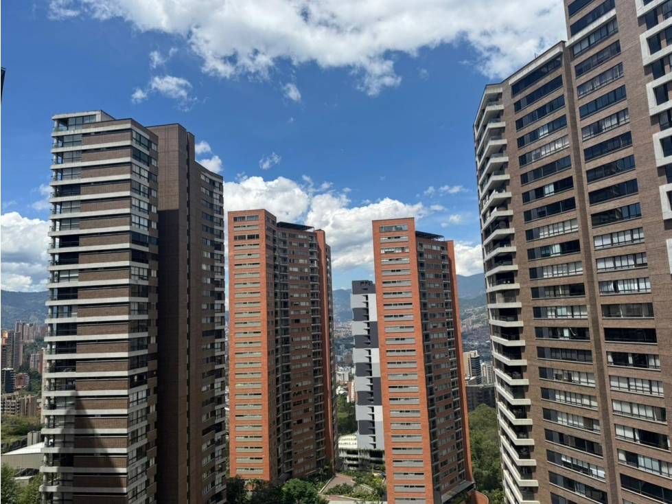 APARTAMENTO EN ALTOS DEL POBLADO — foto 5