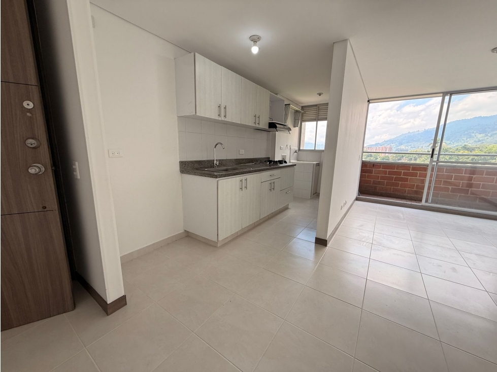 ARRIENDO APARTAMENTO EN LA ESTRELLA SECTOR FERRERIA