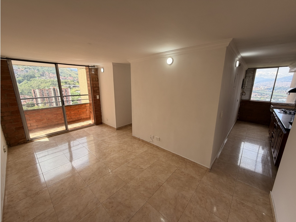 Arriendo Apartamento Rodeo Alto