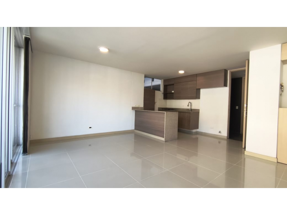 ARRIENDO APARTAMENTO LOMA DEL INDIO