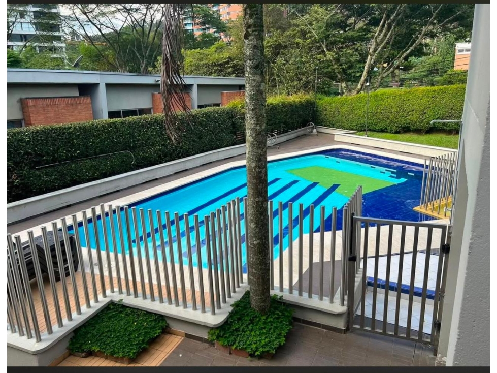 CASA EN ALTOS DEL POBLADO - 4