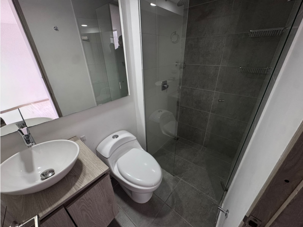 Arriendo apartamento Loma de los Bernal — foto 6