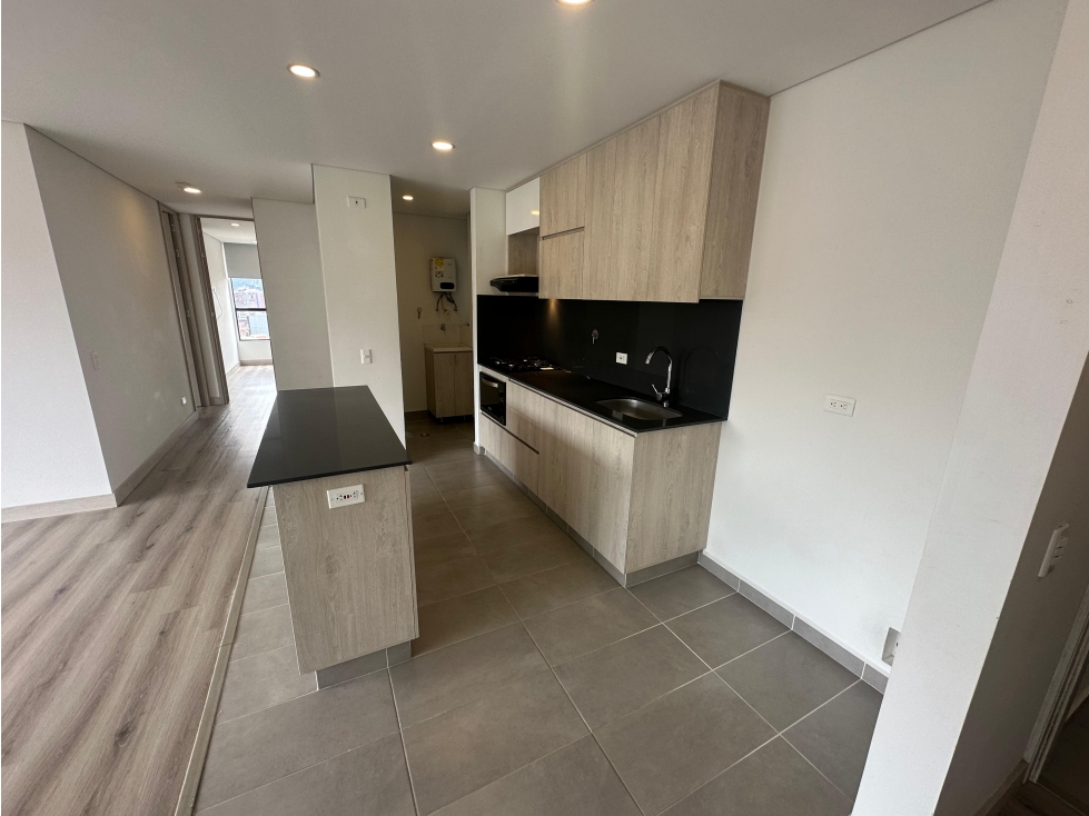 RENTO APARTAMENTO EN LA LOMA DE LAS BRUJAS — foto 3