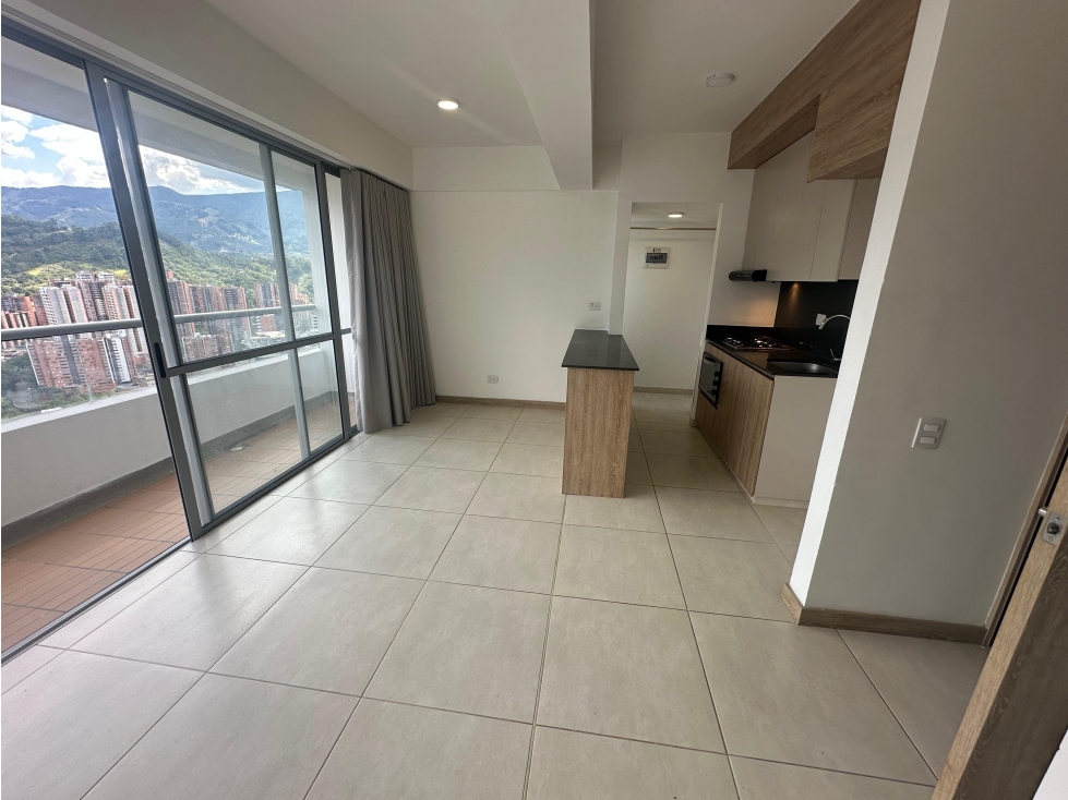 RENTO APARTAMENTO EN SABANETA UNIDAD LAGOS DEL SUR — foto 4