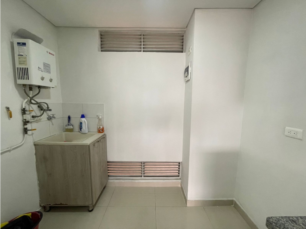 APARTAMENTO EN ARRIENDO ZARATOGA SABANETA — foto 4