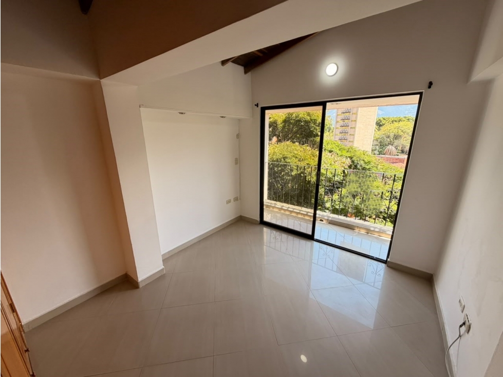 Arriendo Apartamento En La Floresta — foto 4