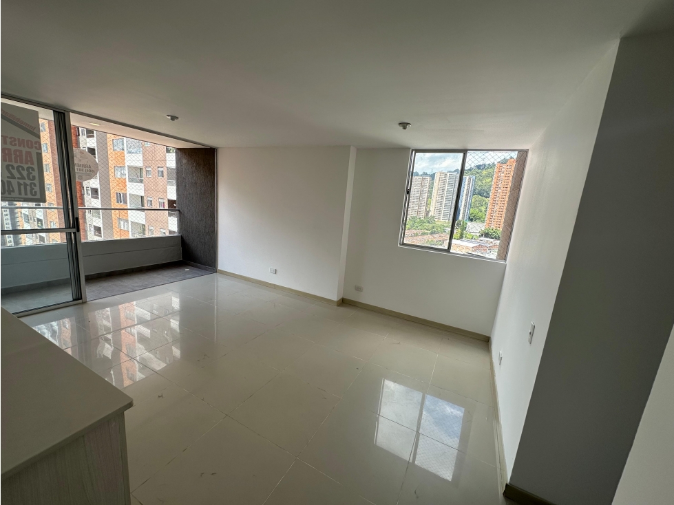 RENTO APARTAMENTO EN SABANETA PARTE PLANA — foto 2