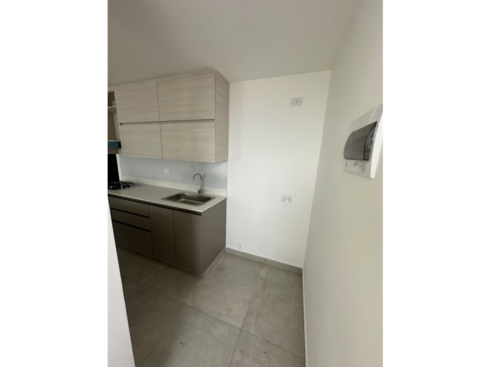 RENTO APARTAMENTO PARA ESTRENAR EN SABANETA — foto 2