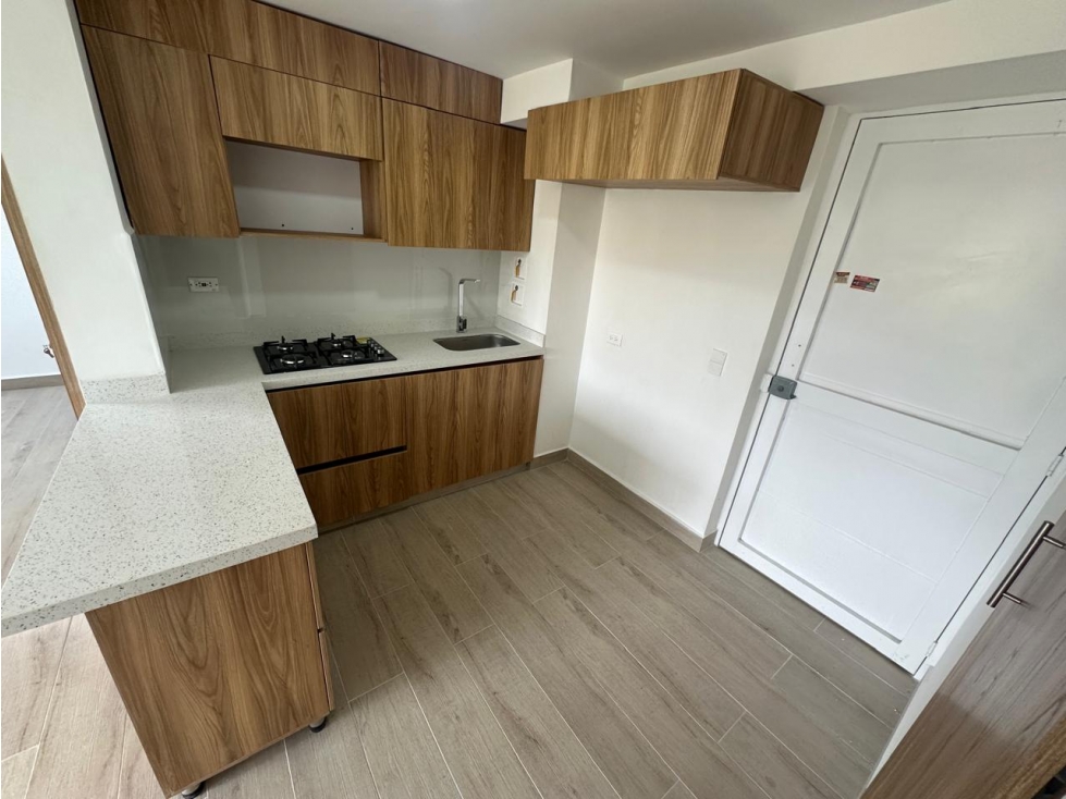 arriendo apartamento Calasanz — foto 2