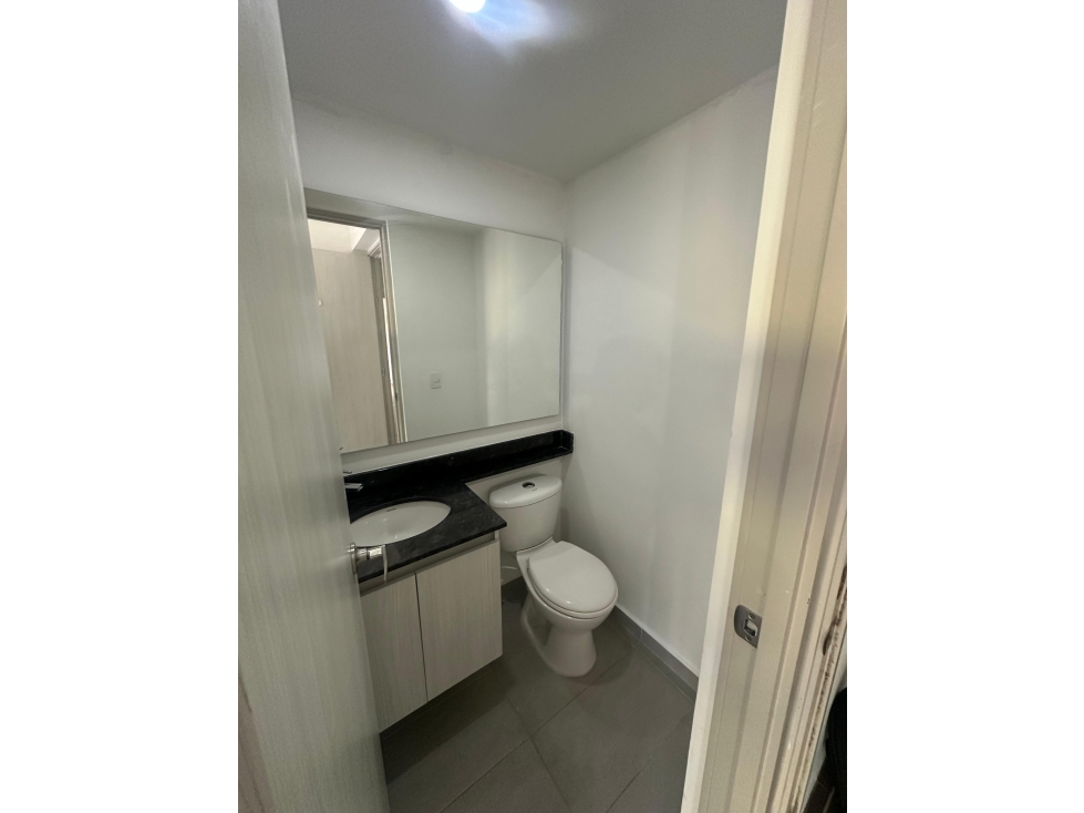 RENTO APARTAMENTO EN SABANETA UNIDAD DUBLIN — foto 2