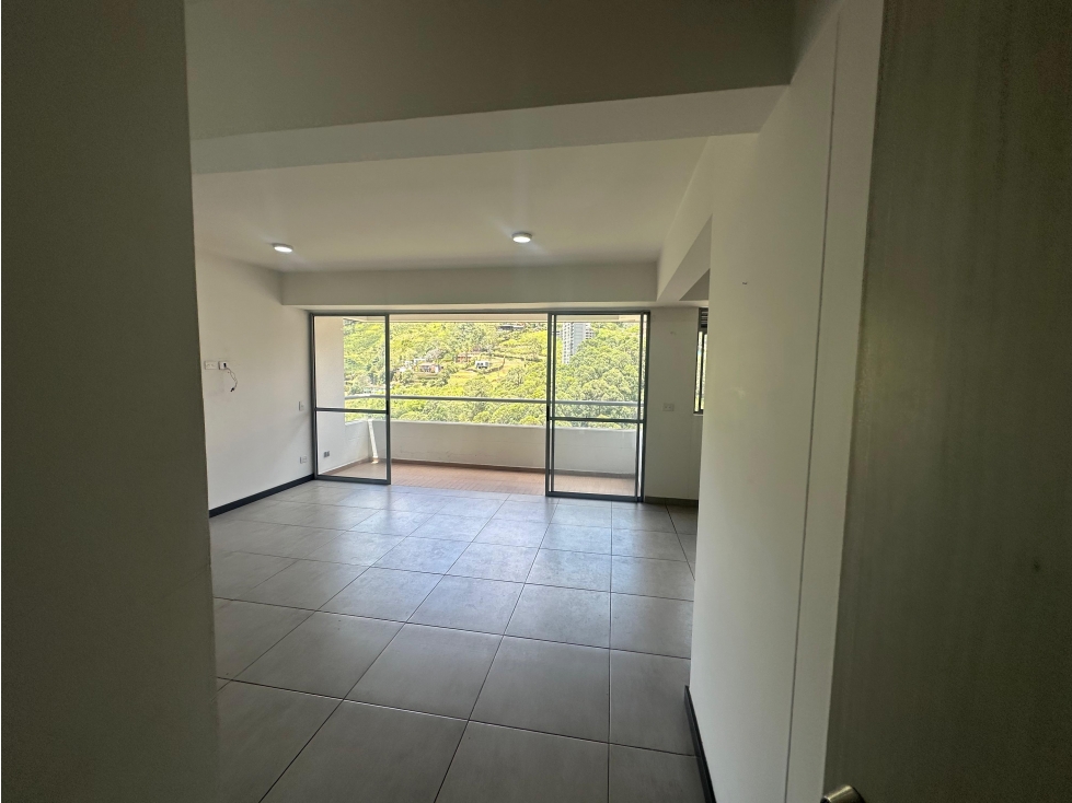 RENTO APARTAMENTO EN SABANETA UNIDAD DUBLIN — foto 2