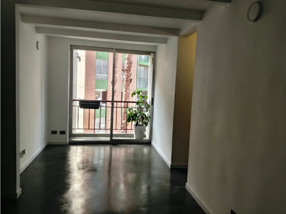 ARRIENDO APARTAMENTO LOMA DEL INDIO
