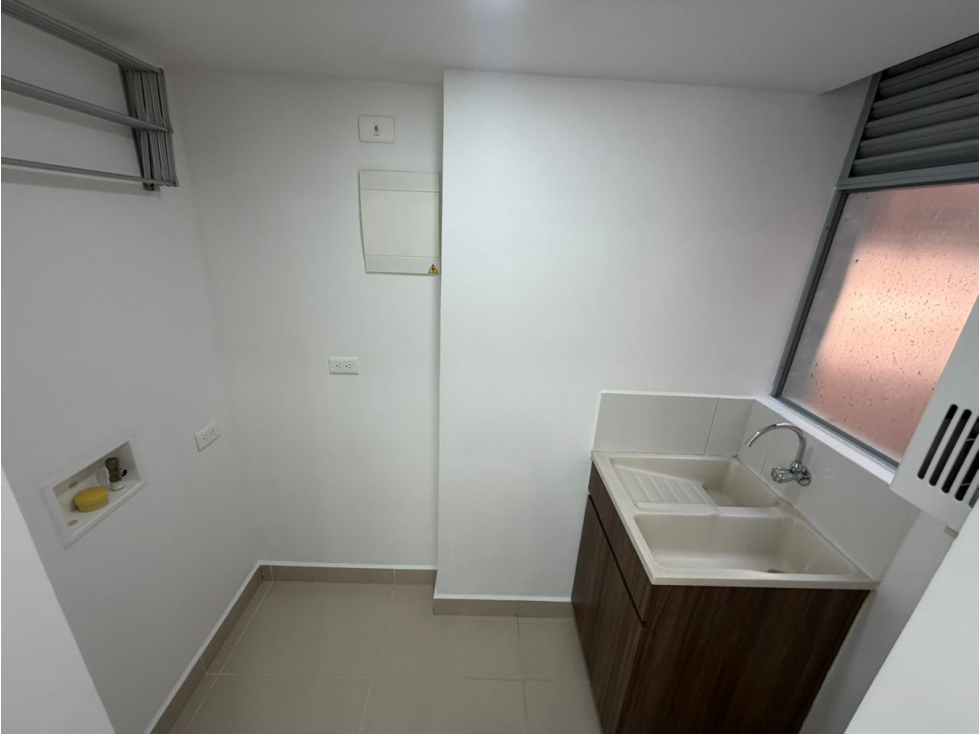 Arriendo apartamento en bello — foto 3