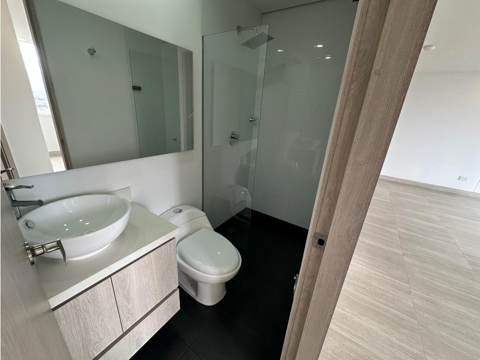 RENTO APARTAMENTO PARA ESTRENAR EN SABANETA — foto 2