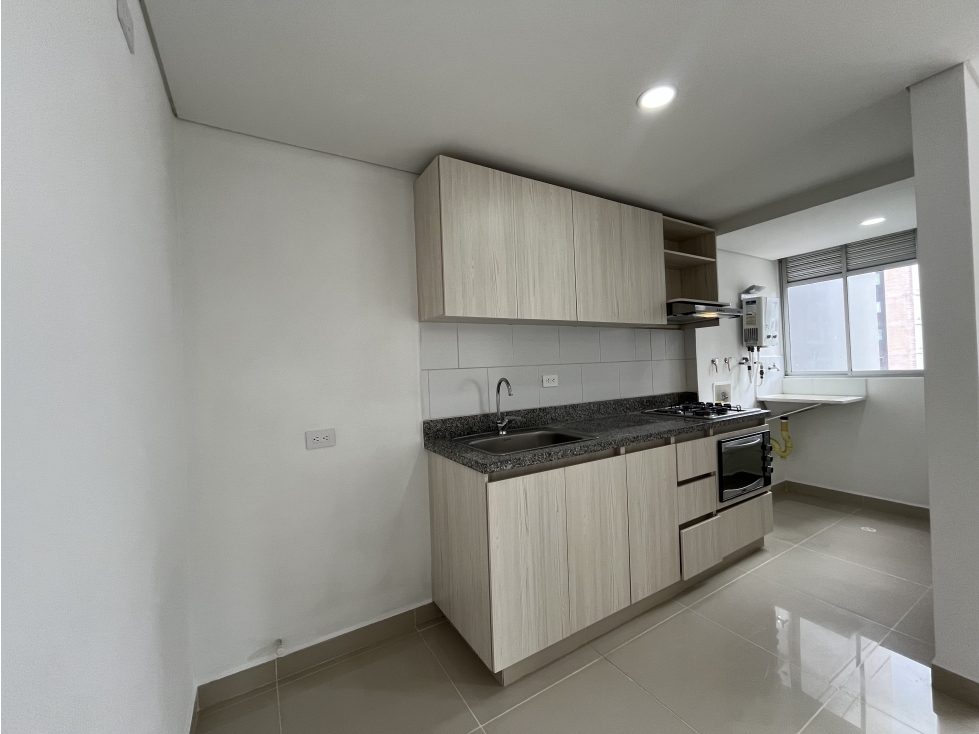 ARRIENDO APARTAMENTO EN LA ESTRELLA SECTOR DE LA FERRERIA — foto 2