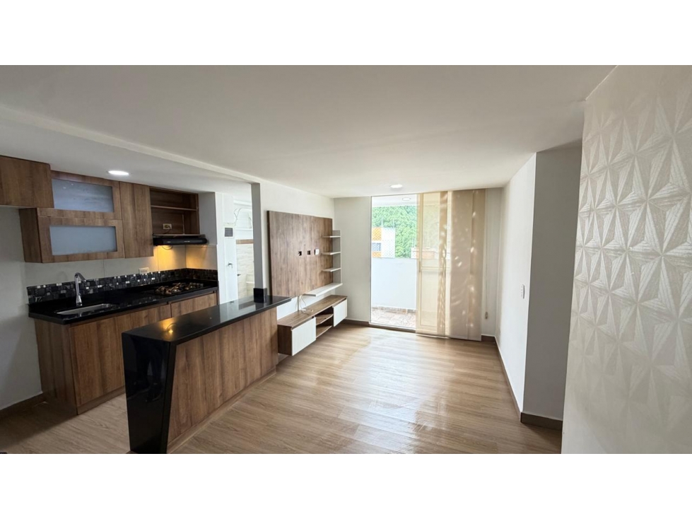 APARTAMENTO EN ARRIENDO LOMA SAN JOSE -SABANETA — foto 2