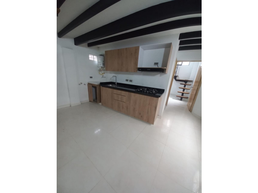 Apartamento duplex en arriendo en barrio cristobal