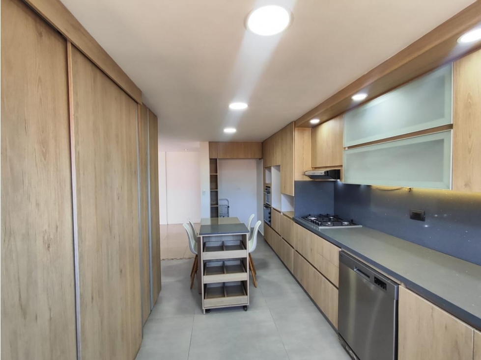 EN RENTA ENVIGADO APARTAMENTO DUPLEX LAS VEGAS — foto 6