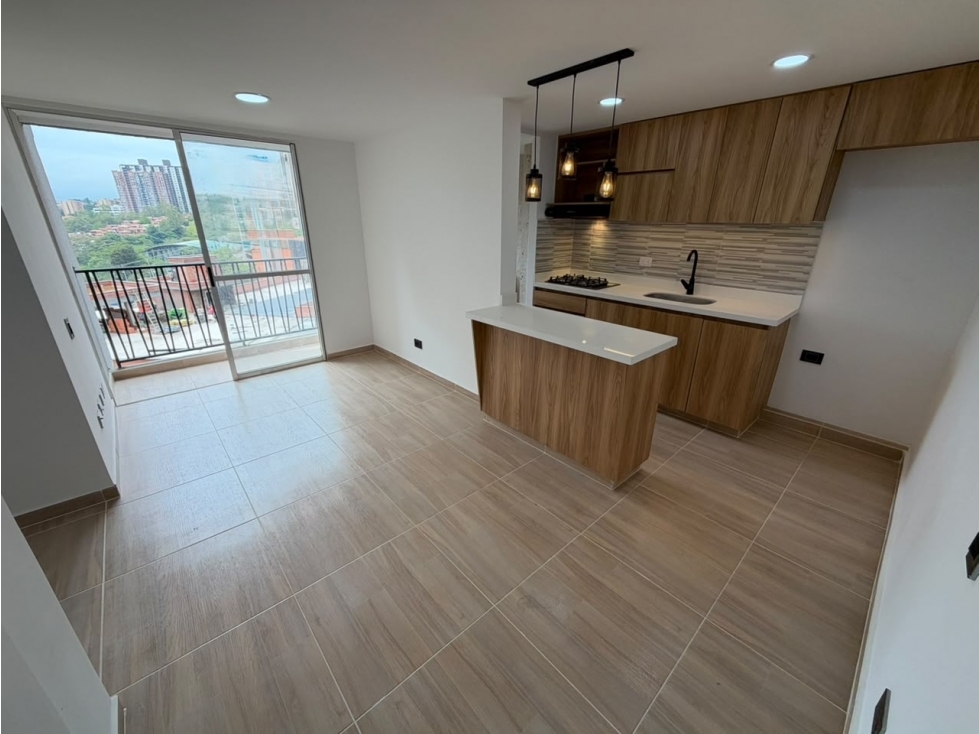 ARRIENDO APARTAMENTO EN SANTA ANA BELLO