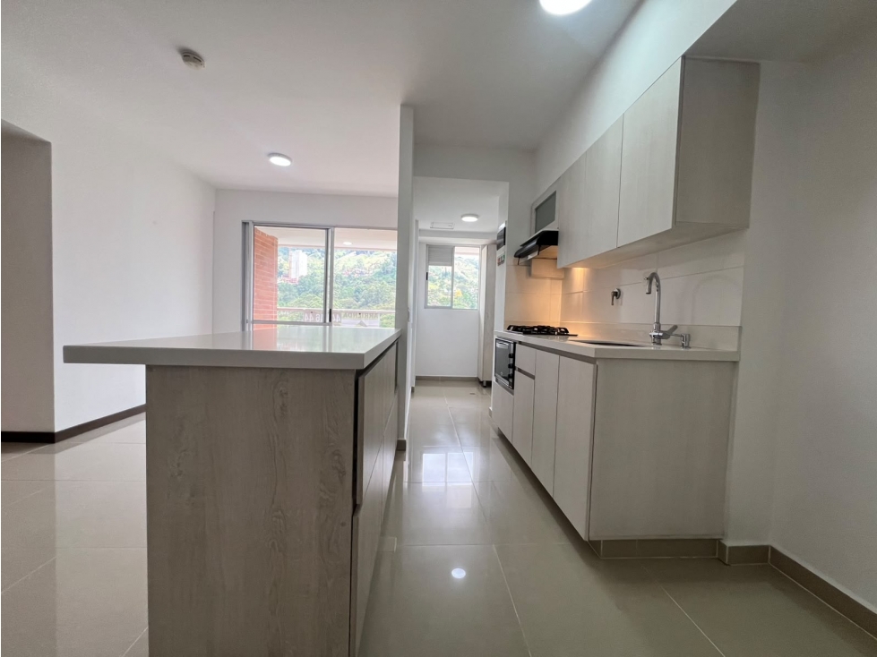 ARRIENDO APARTAMENTO SECTOR ASDESILLAS PERFECTOS ACABADOS. — foto 2
