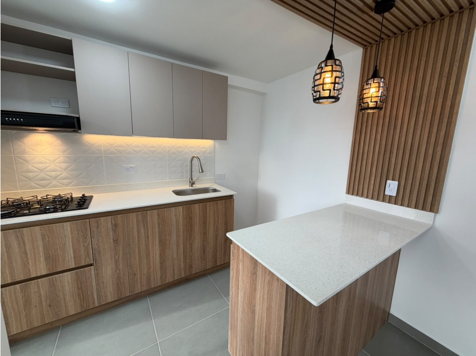 APARTAMENTO EN ARRIENDO EN MADERA BELLO — foto 2