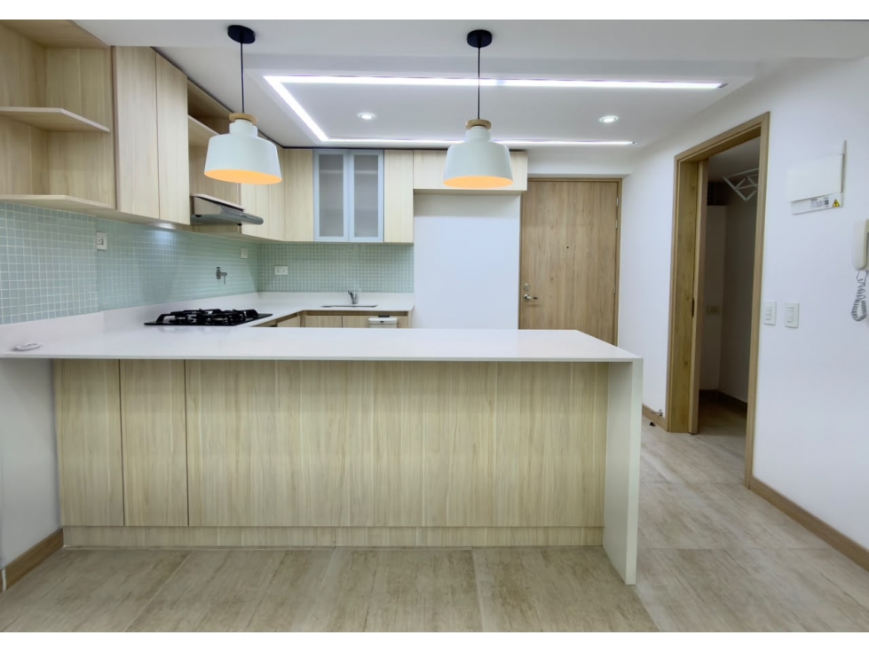 Arriendo apartamento Loma de los Bernal — foto 3