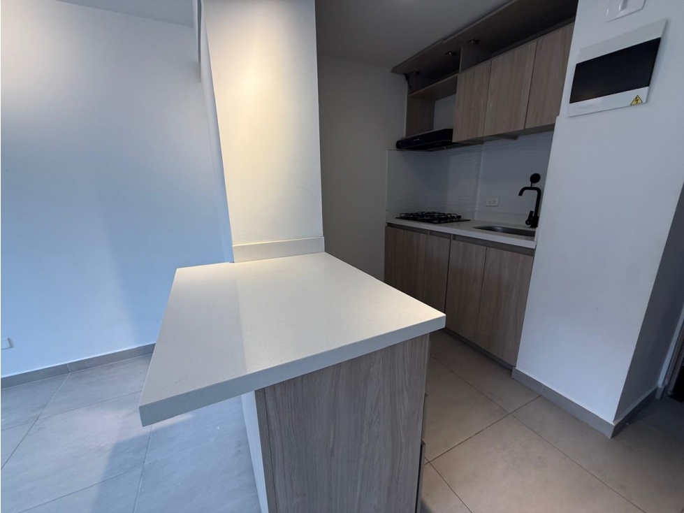 APARTAMENTO EN ARRIENDO CALASANZ — foto 2