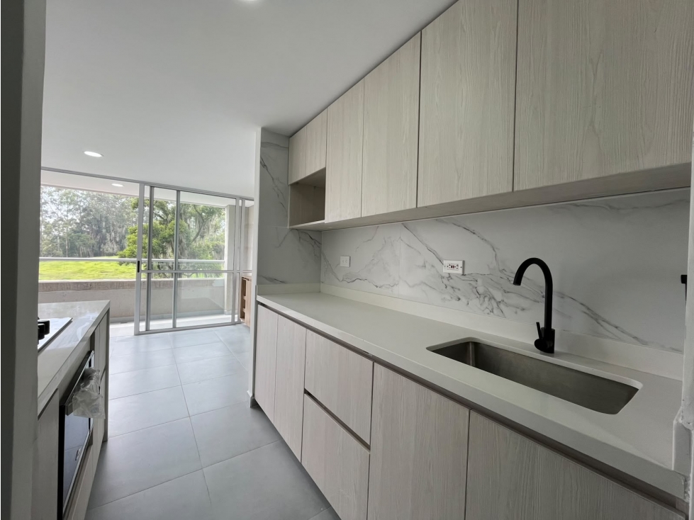 ARRIENDO APARTAMENTO EN LA ESTRELLA SECTOR DE LA FERRERIA — foto 2