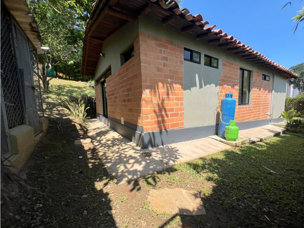 ARRIENDO CASA FINCA SECTOR LA DOCTORA. - 5