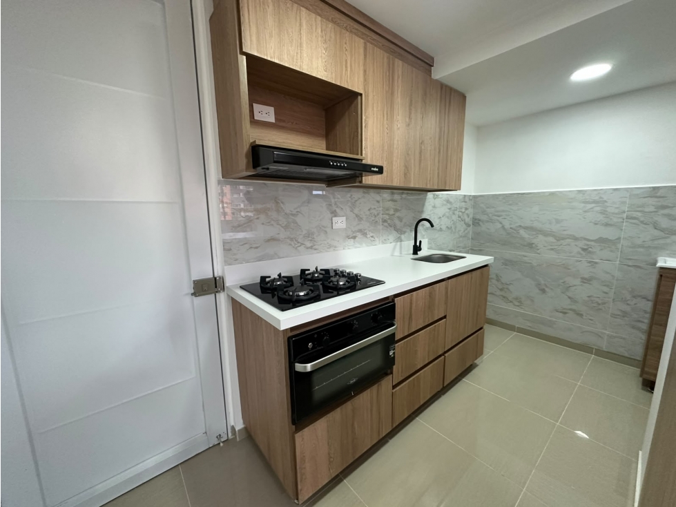 Arriendo apartamento en bello — foto 2