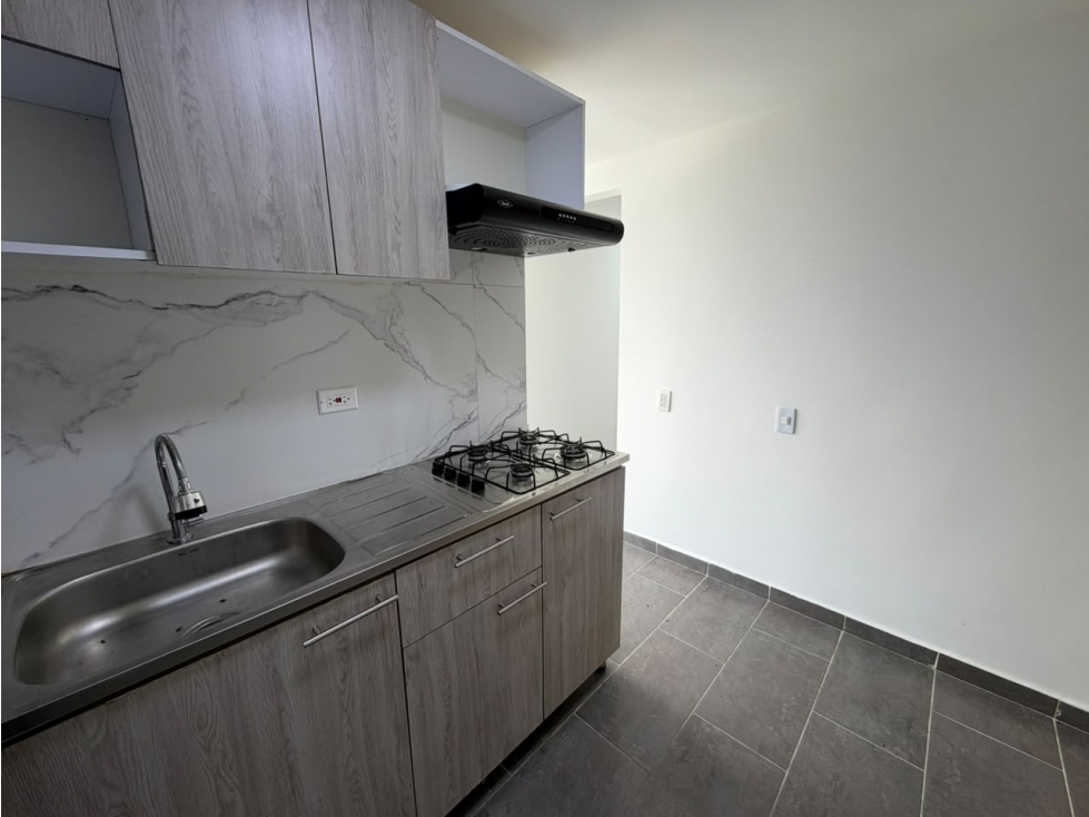 ARRIENDO APARTAMENTO EN BELLO SAN GABRIEL — foto 2