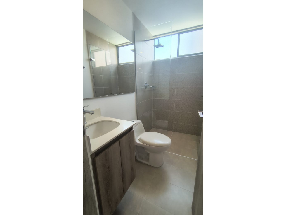 ARRIENDO APARTAMENTO CIUDAD DEL RIO — foto 4
