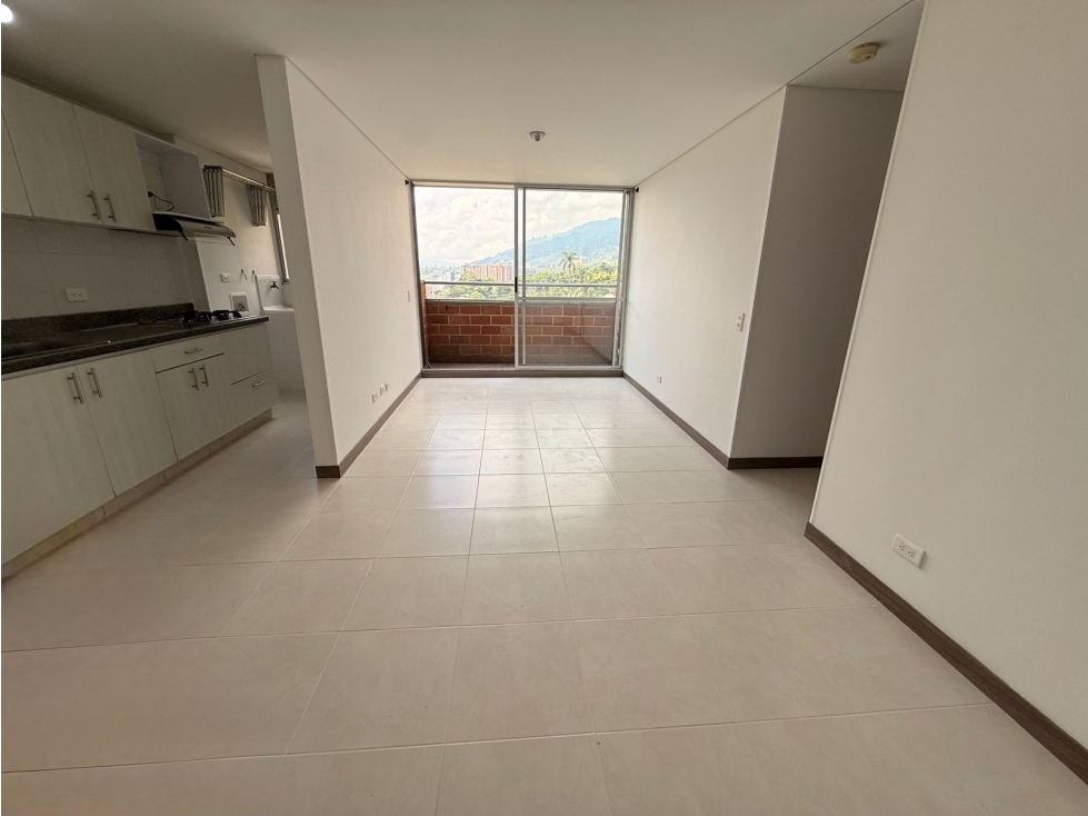 ARRIENDO APARTAMENTO EN LA ESTRELLA SECTOR FERRERIA — foto 2