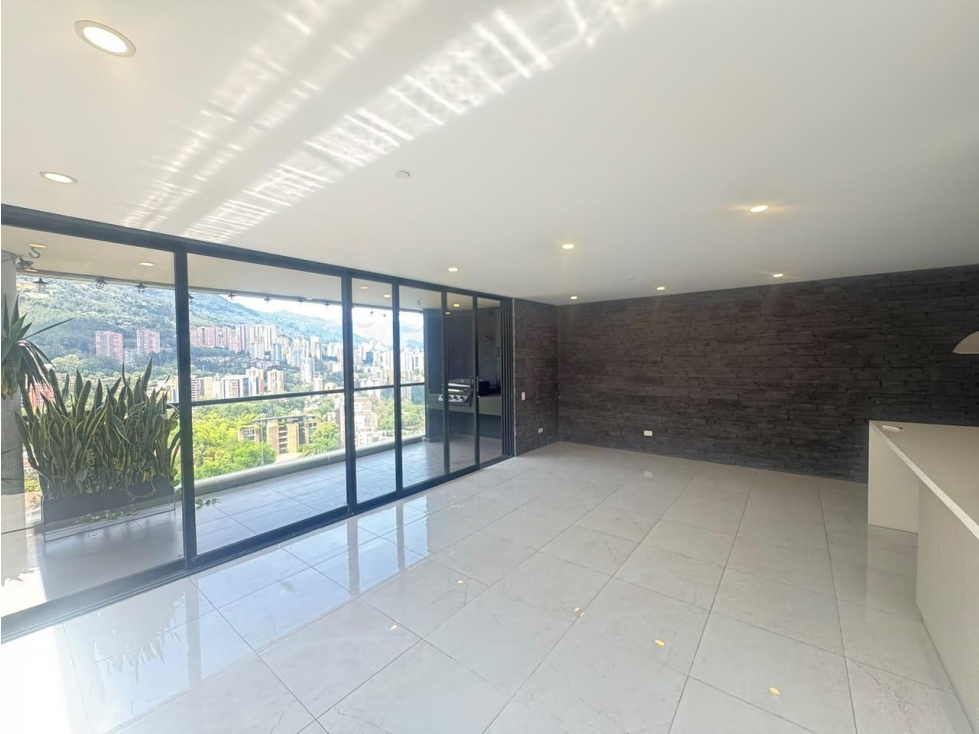 APARTAMENTO EN ALTOS DEL POBLADO — foto 4