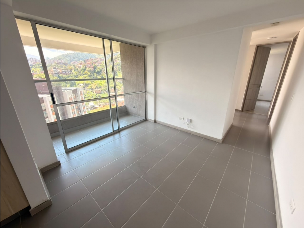 Arriendo apartamento Loma de los Bernal — foto 6